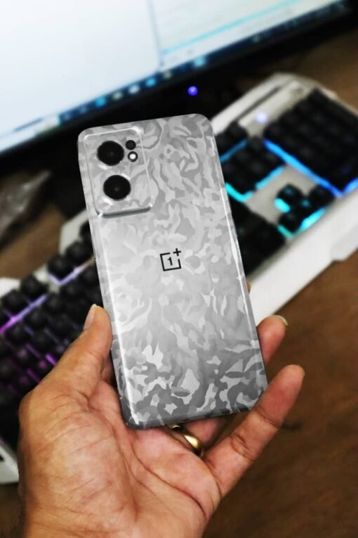 Shiny Silver Camo